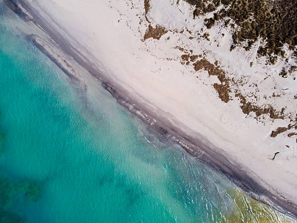 Veduta aerea delle Spiagge Bianche tra Rosignano Solvay e Vada