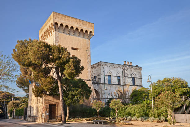 L'antica torre di Castiglioncello, frazione di Rosignano Marittimo
